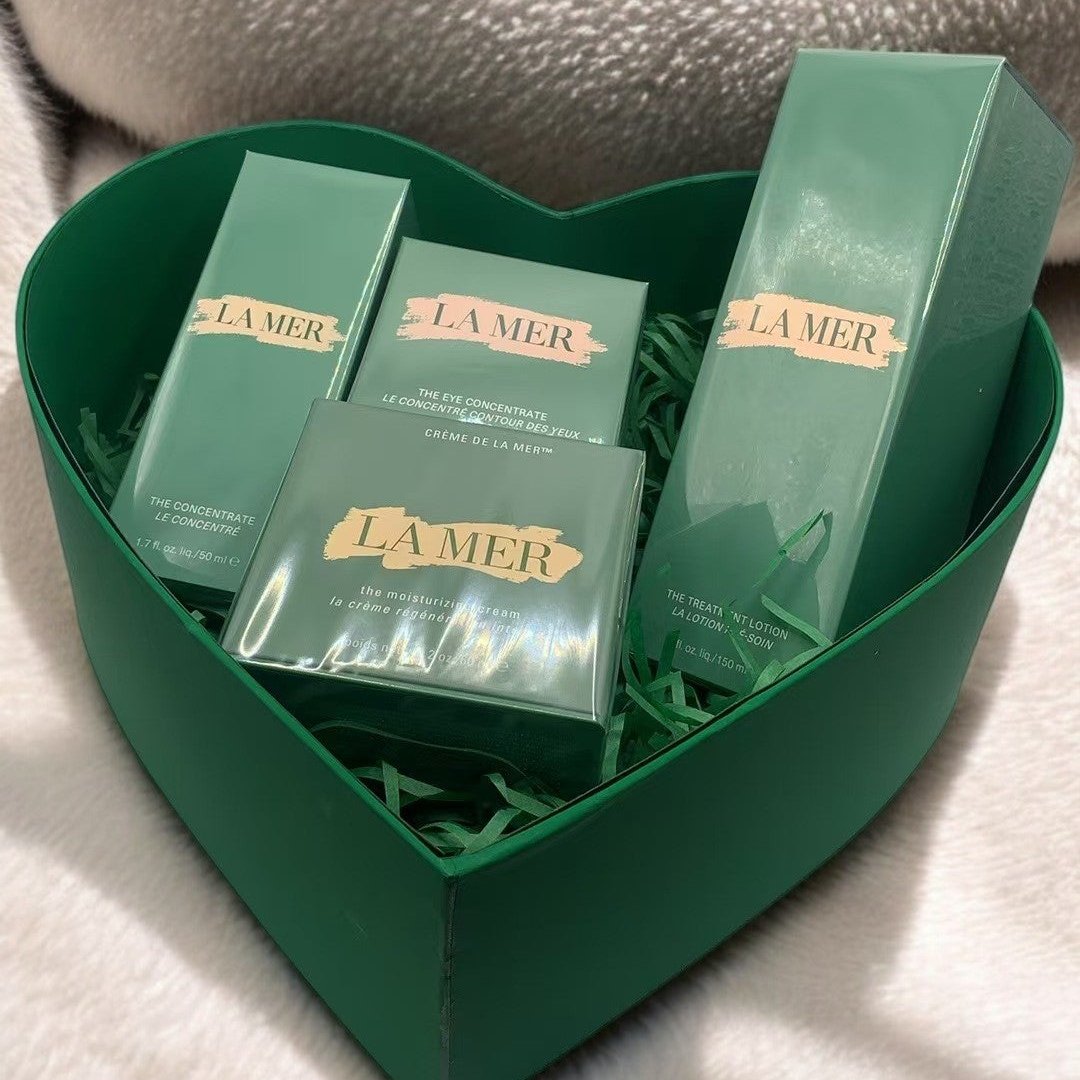 La Mer Love Four-piece Set ️ – Makeup Geek Cosmetics